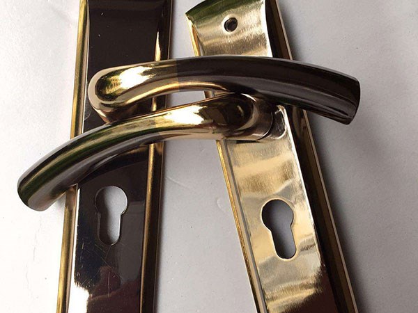 威海開(kāi)鎖公司(快速上門開(kāi)鎖)