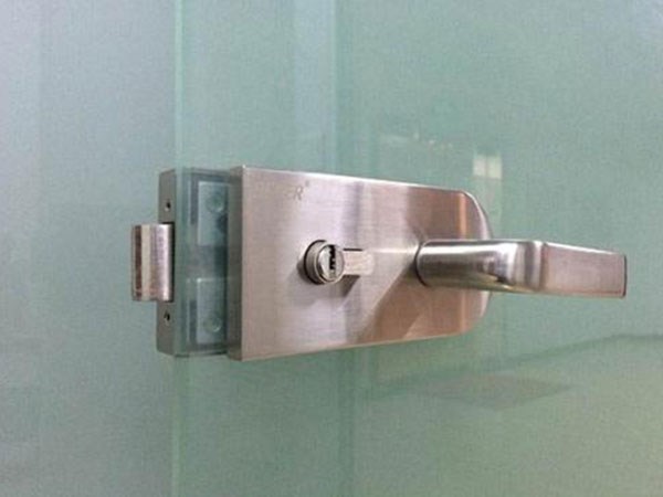 溫州開鎖價(jià)格(快速開鎖電話)