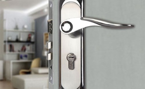 南通開鎖（24小時(shí)換鎖電話）