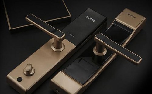 高青開鎖公司（換門鎖）